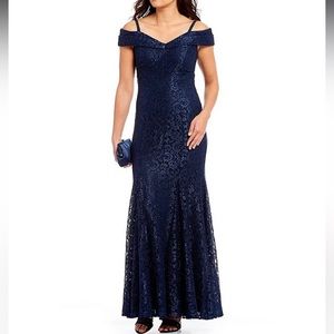 Elegant Navy Blue Off-Shoulder Lace Dress